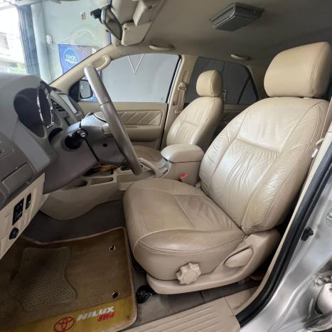 TOYOTA Hilux SW4 3.0 16V 4P SRV 4X4 TURBO DIESEL AUTOM�TICO, Foto 5