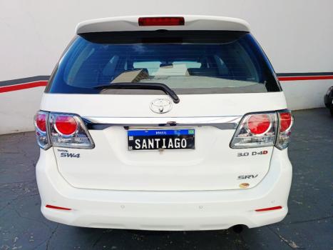 TOYOTA Hilux SW4 3.0 16V 4P SRV 4X4 TURBO DIESEL AUTOM�TICO, Foto 5