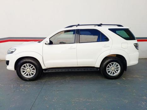 TOYOTA Hilux SW4 3.0 16V 4P SRV 4X4 TURBO DIESEL AUTOM�TICO, Foto 7