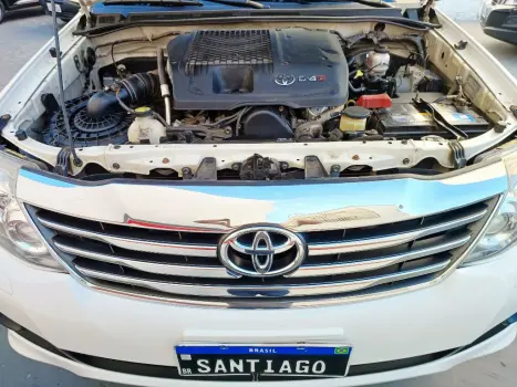 TOYOTA Hilux SW4 3.0 16V 4P SRV 4X4 TURBO DIESEL AUTOM�TICO, Foto 19