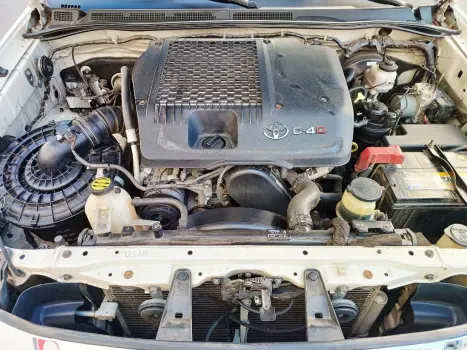 TOYOTA Hilux SW4 3.0 16V 4P SRV 4X4 TURBO DIESEL AUTOM�TICO, Foto 22
