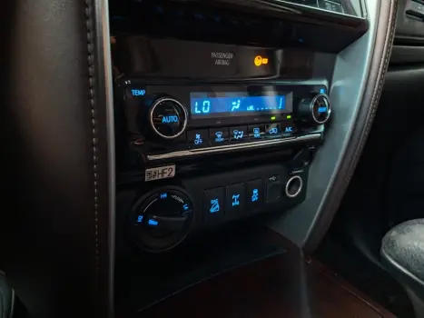 TOYOTA Hilux SW4 , Foto 18