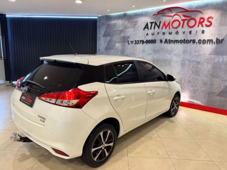 TOYOTA Yaris Hatch 1.3 16V 4P FLEX XL MULTIDRIVE AUTOMÁTICO CVT, Foto 2 TOYOTA Yaris Hatch 1.3 16V 4P FLEX XL MULTIDRIVE AUTOMÁTICO CVT, Foto 2