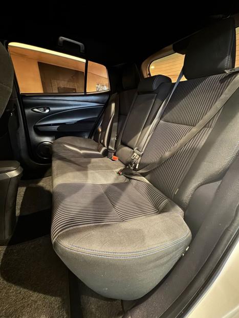 TOYOTA Yaris Hatch 1.3 16V 4P FLEX XL MULTIDRIVE AUTOMÁTICO CVT, Foto 17 TOYOTA Yaris Hatch 1.3 16V 4P FLEX XL MULTIDRIVE AUTOMÁTICO CVT, Foto 17