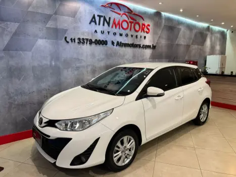 TOYOTA Yaris Hatch 1.3 16V 4P FLEX XL MULTIDRIVE AUTOM�TICO CVT, Foto 4