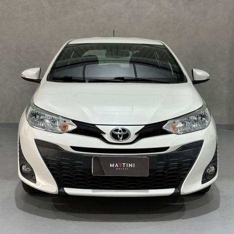 TOYOTA Yaris Hatch 1.3 16V 4P FLEX XL PLUS TECH MULTIDRIVE AUTOM�TICO CVT, Foto 2