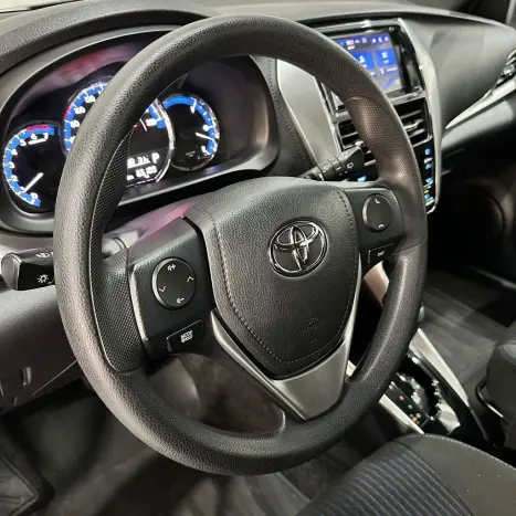 TOYOTA Yaris Hatch 1.3 16V 4P FLEX XL PLUS TECH MULTIDRIVE AUTOM�TICO CVT, Foto 14