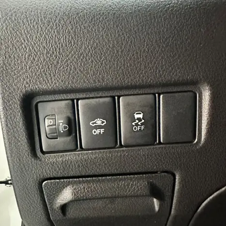 TOYOTA Yaris Hatch 1.3 16V 4P FLEX XL PLUS TECH MULTIDRIVE AUTOM�TICO CVT, Foto 17