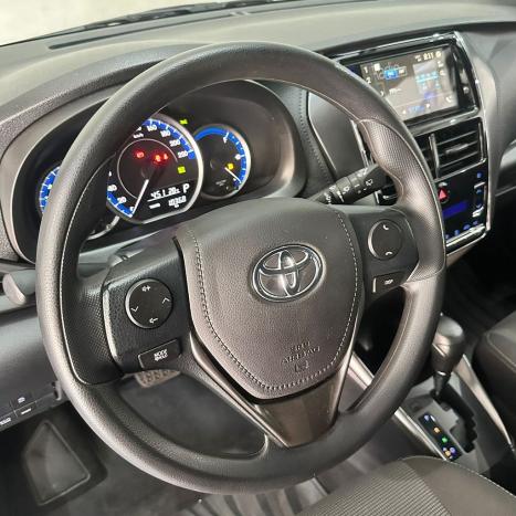 TOYOTA Yaris Hatch 1.5 16V 4P FLEX XLS MULTIDRIVE AUTOM�TICO CVT, Foto 19