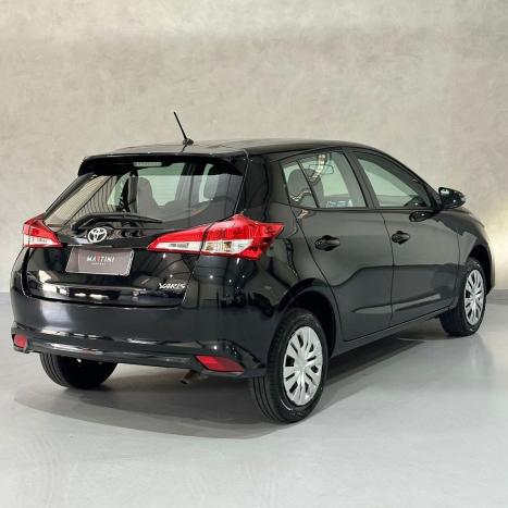 TOYOTA Yaris Hatch 1.5 16V 4P FLEX XL MULTIDRIVE AUTOM�TICO CVT, Foto 4