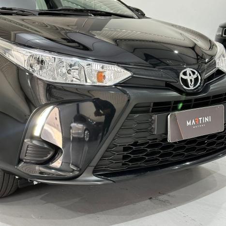 TOYOTA Yaris Hatch 1.5 16V 4P FLEX XL MULTIDRIVE AUTOM�TICO CVT, Foto 8