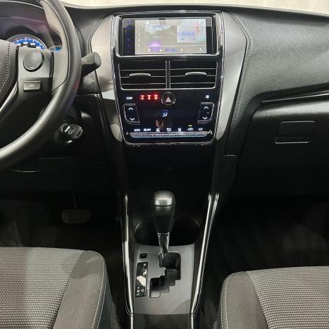 TOYOTA Yaris Hatch 1.5 16V 4P FLEX XL MULTIDRIVE AUTOM�TICO CVT, Foto 15