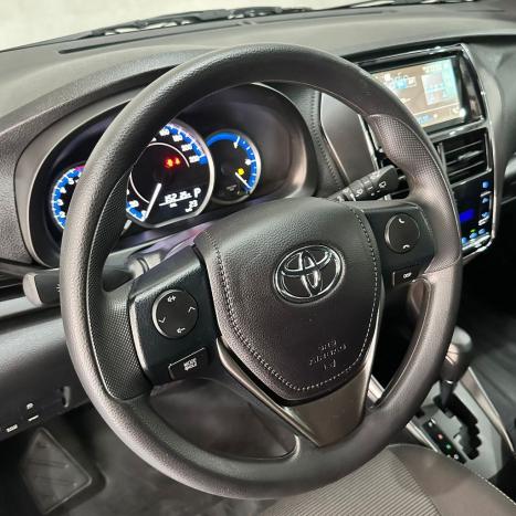 TOYOTA Yaris Hatch 1.5 16V 4P FLEX XL MULTIDRIVE AUTOM�TICO CVT, Foto 18