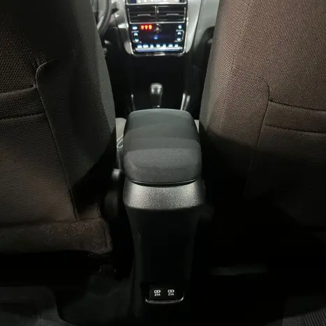 TOYOTA Yaris Hatch 1.5 16V 4P FLEX XL MULTIDRIVE AUTOM�TICO CVT, Foto 14