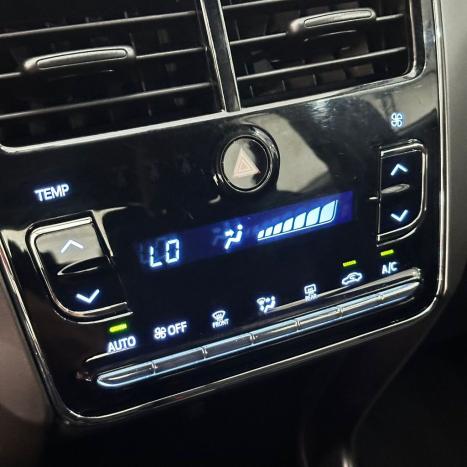 TOYOTA Yaris Hatch 1.5 16V 4P FLEX XL MULTIDRIVE AUTOM�TICO CVT, Foto 13