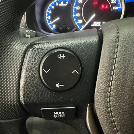 TOYOTA Yaris Hatch 1.5 16V 4P FLEX XL MULTIDRIVE AUTOM�TICO CVT, Foto 18