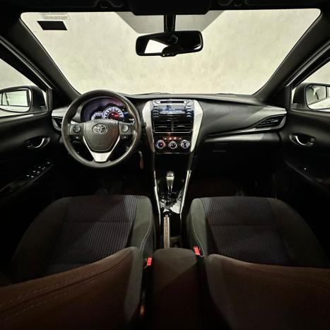 TOYOTA Yaris Hatch 1.3 16V 4P FLEX XL, Foto 9