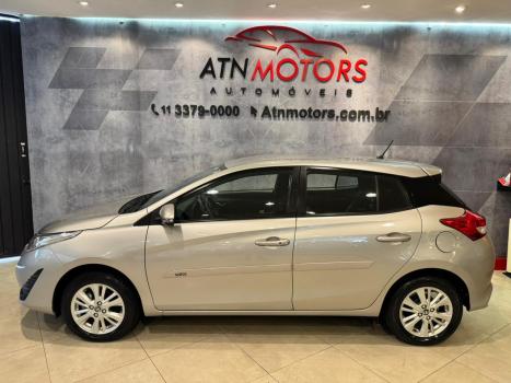 TOYOTA Yaris Hatch 1.3 16V 4P FLEX XL MULTIDRIVE AUTOM�TICO CVT, Foto 4