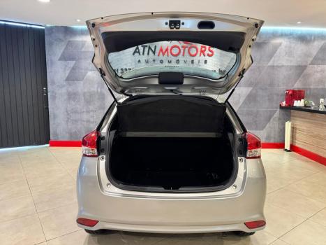 TOYOTA Yaris Hatch 1.3 16V 4P FLEX XL MULTIDRIVE AUTOM�TICO CVT, Foto 8