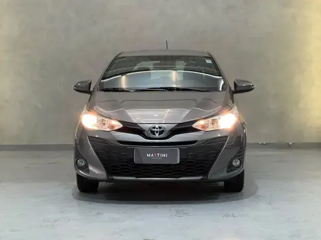 TOYOTA Yaris Hatch 1.3 16V 4P FLEX XL PLUS TECH MULTIDRIVE AUTOMÁTICO CVT, Foto 3