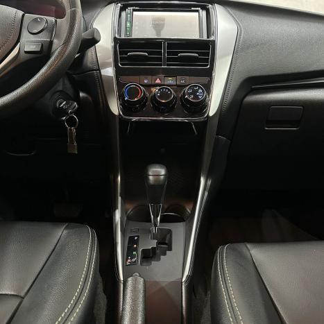 TOYOTA Yaris Sedan 1.5 16V 4P FLEX XL LIVE MULTIDRIVE AUTOM�TICO CVT, Foto 13
