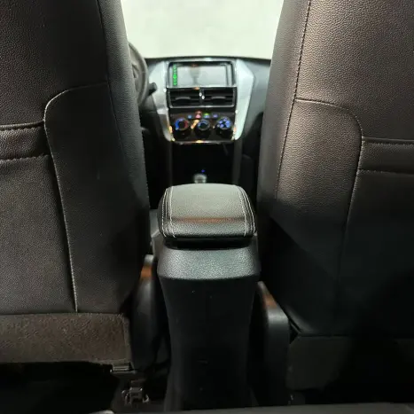 TOYOTA Yaris Sedan 1.5 16V 4P FLEX XL LIVE MULTIDRIVE AUTOM�TICO CVT, Foto 17