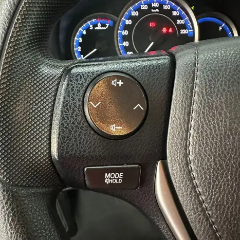 TOYOTA Yaris Sedan 1.5 16V 4P FLEX XL LIVE MULTIDRIVE AUTOM�TICO CVT, Foto 21