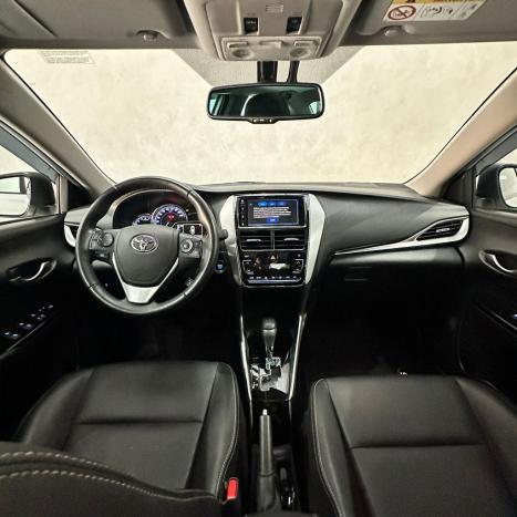 TOYOTA Yaris Sedan 1.5 16V 4P FLEX XLS CONNECT MULTIDRIVE AUTOM�TICO CVT, Foto 9