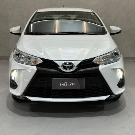 TOYOTA Yaris Sedan 1.5 16V 4P FLEX XL, Foto 2