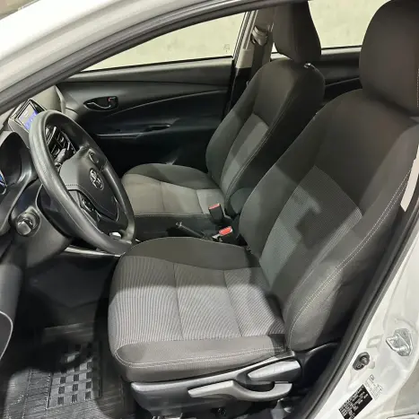 TOYOTA Yaris Sedan 1.5 16V 4P FLEX XL, Foto 21