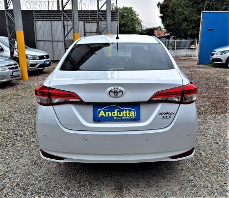 TOYOTA Yaris Sedan 1.5 16V 4P FLEX XLS CONNECT MULTIDRIVE AUTOM�TICO CVT, Foto 10
