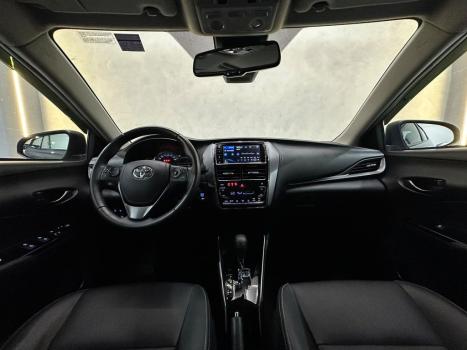 TOYOTA Yaris Sedan 1.5 16V 4P FLEX XLS MULTIDRIVE AUTOMÁTICO CVT, Foto 11