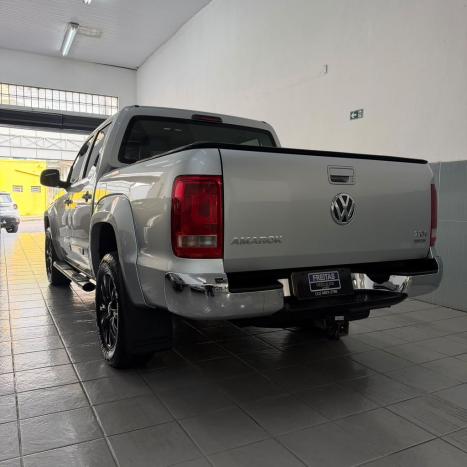 VOLKSWAGEN Amarok 2.0 16V 4X4 CABINE DUPLA HIGHLINE TURBO INTERCOOLER AUTOMÁTICO, Foto 4