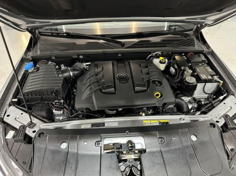 VOLKSWAGEN Amarok 3.0 V6 CABINE DUPLA HIGHLINE EXTREME 4X4 TURBO INTERCOOLER AUTOMÁTICO, Foto 18