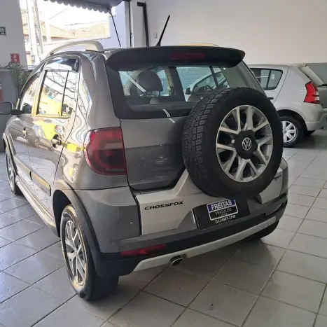 VOLKSWAGEN Crossfox 1.6 4P FLEX I-MOTION AUTOMATIZADO, Foto 5