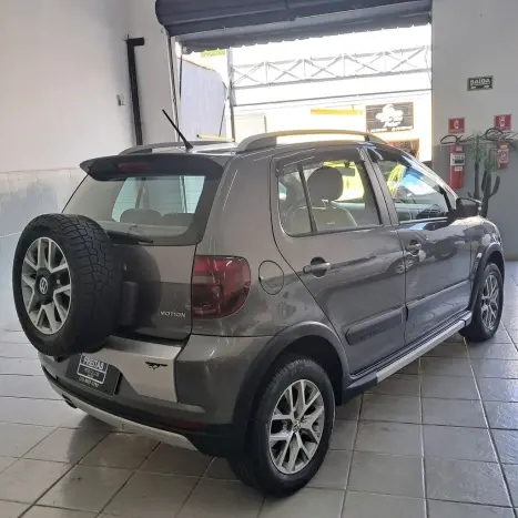 VOLKSWAGEN Crossfox 1.6 4P FLEX I-MOTION AUTOMATIZADO, Foto 6