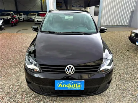 VOLKSWAGEN Fox 1.0 4P TRENDLINE FLEX, Foto 2