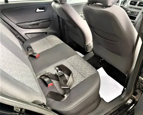 VOLKSWAGEN Fox 1.0 4P TRENDLINE FLEX, Foto 15