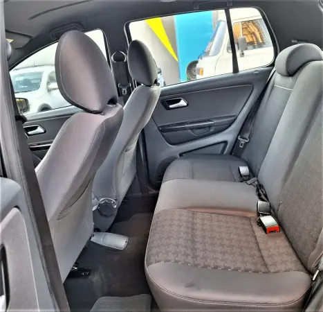 VOLKSWAGEN Fox 1.0 4P TRACK FLEX, Foto 10