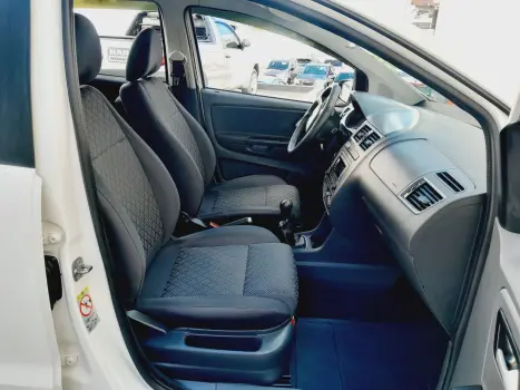 VOLKSWAGEN Fox 1.6 4P TRENDLINE FLEX, Foto 15