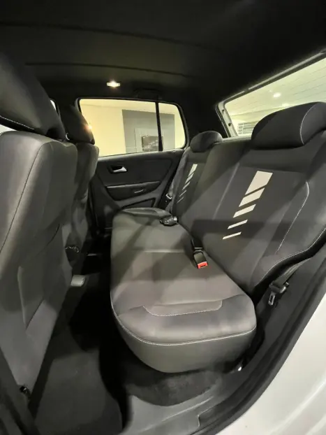 VOLKSWAGEN Fox 1.6 4P RUN FLEX, Foto 12