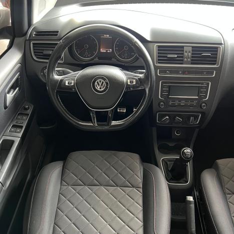 VOLKSWAGEN Fox 1.6 4P HIGHLINE FLEX, Foto 6