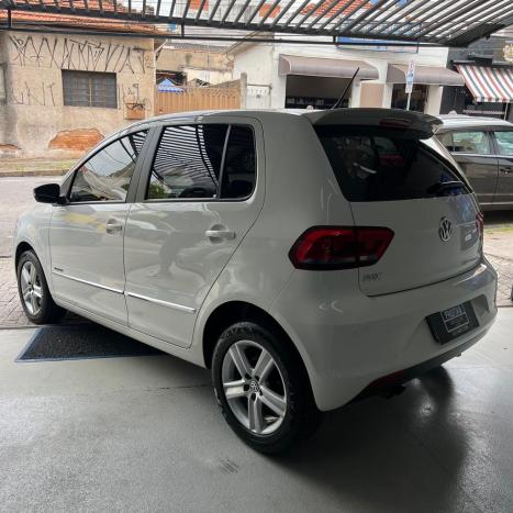 VOLKSWAGEN Fox 1.6 4P HIGHLINE FLEX, Foto 9