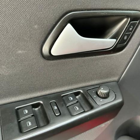 VOLKSWAGEN Fox 1.6 4P COMFORTLINE FLEX, Foto 18