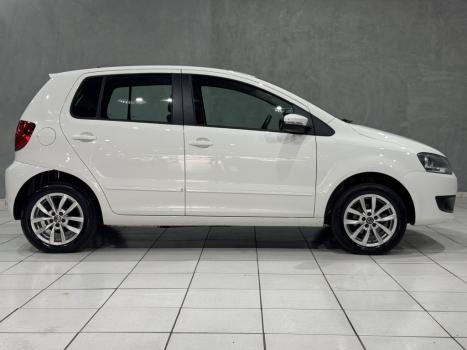 VOLKSWAGEN Fox 1.6 4P HIGHLINE FLEX, Foto 4