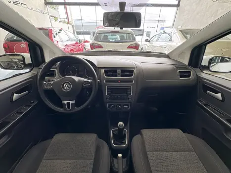 VOLKSWAGEN Fox 1.6 4P HIGHLINE FLEX, Foto 10
