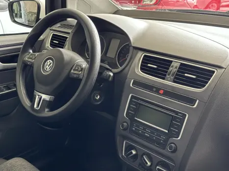VOLKSWAGEN Fox 1.6 4P HIGHLINE FLEX, Foto 11