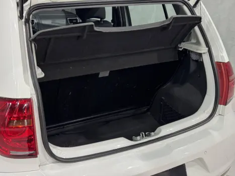 VOLKSWAGEN Fox 1.6 4P HIGHLINE FLEX, Foto 17