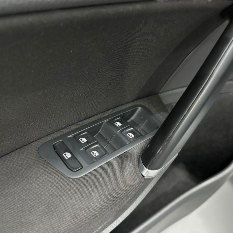 VOLKSWAGEN Golf 1.0 12V 4P TSI COMFORTLINE FLEX, Foto 15