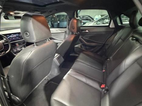 VOLKSWAGEN Jetta 1.4 4P 250 TSI R-LINE AUTOM�TICO, Foto 11